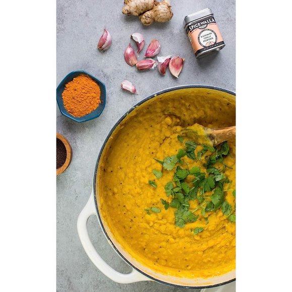 6 Quart Enameled Cast Iron Dutch Oven Safe up to 500° F Bake Refrigerate - Picture 4 of 7